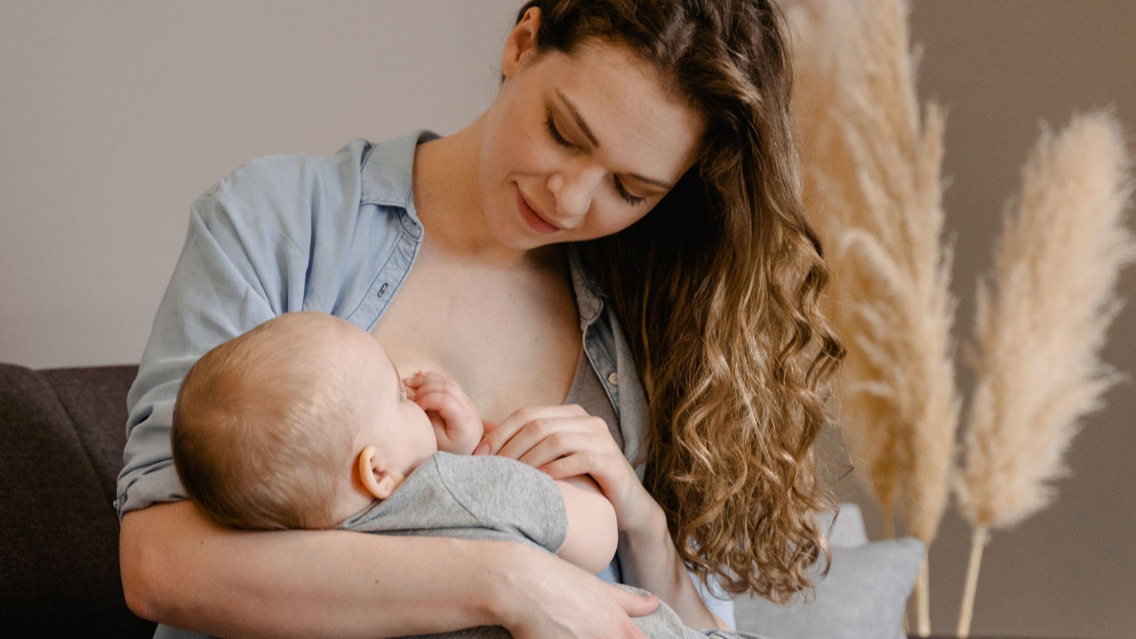 Breastfeeding Does a Newborn Need?
